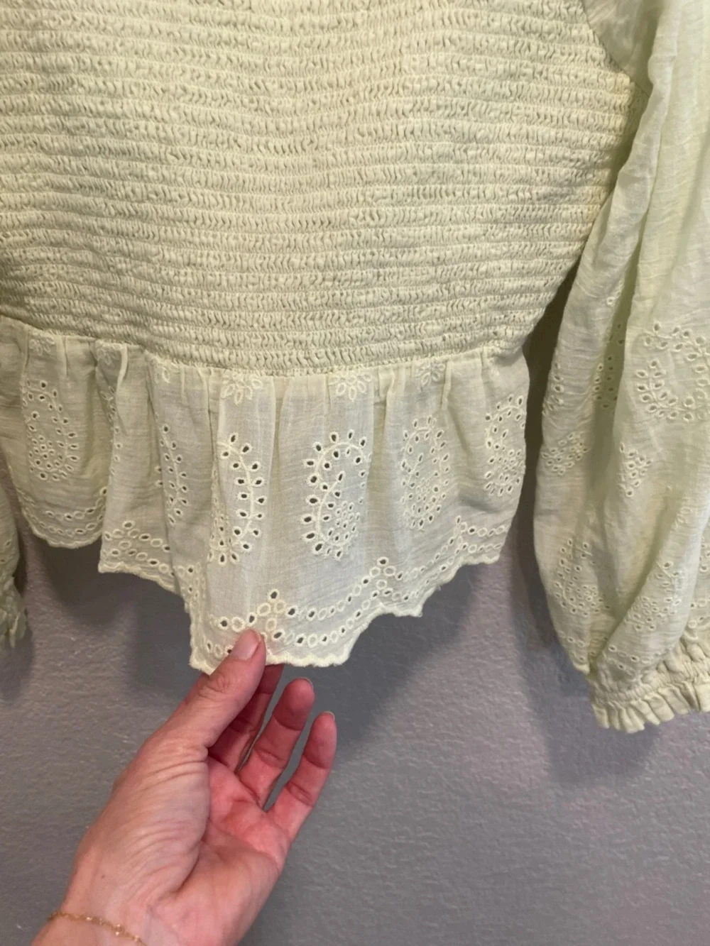 American Eagle Outfitters Size XL Women's Bright Green Crop-top Cotton - Picture 5 of 8